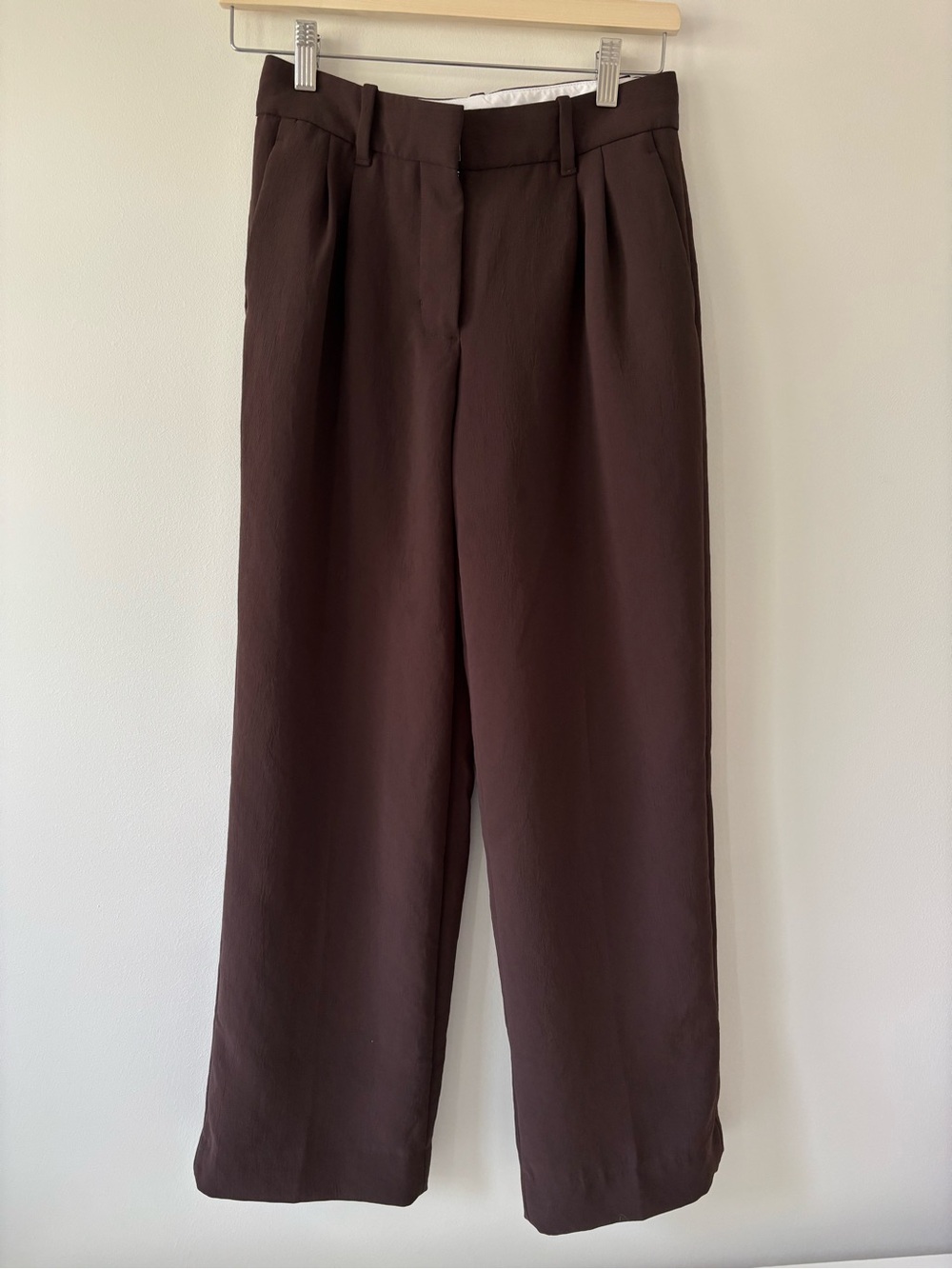 Aritzia the effortless pant - brown